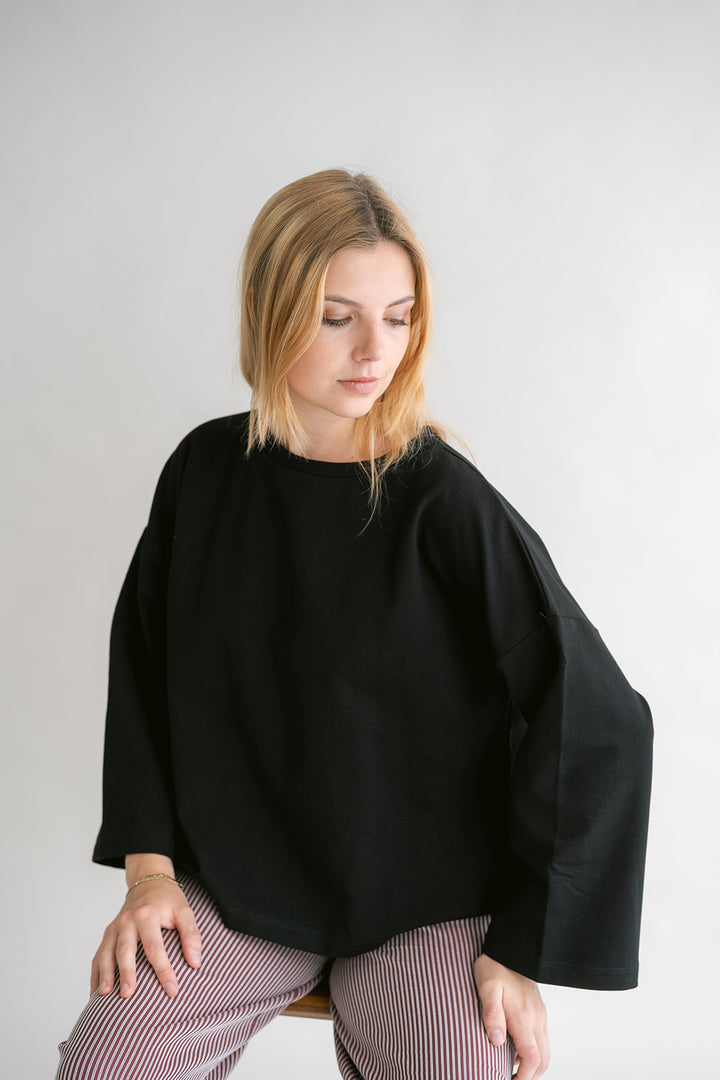 Ada Top Black