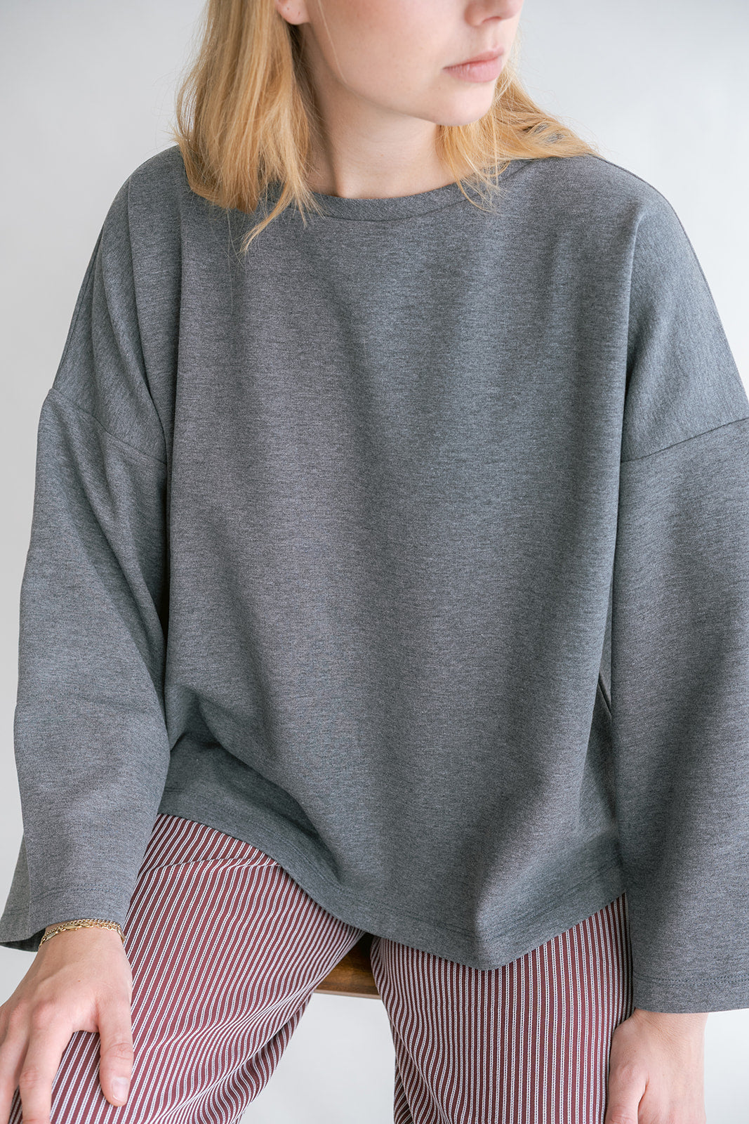 Ada Top Dark Grey