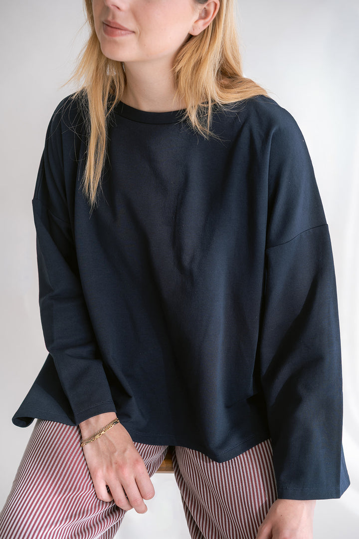 Ada Top Navy