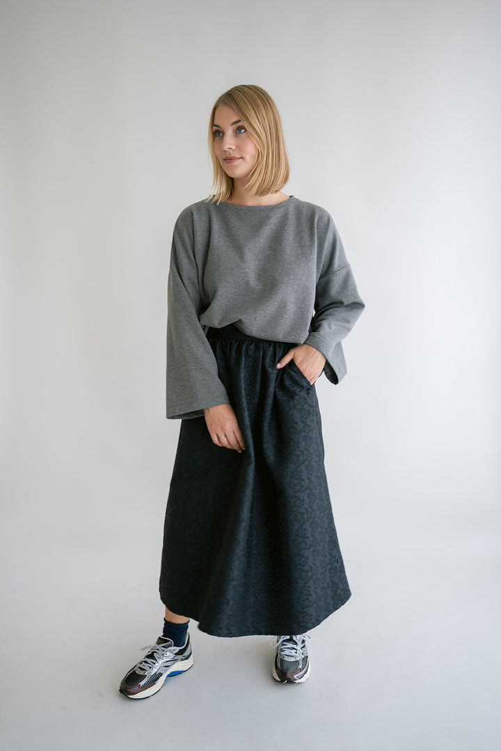Julia Skirt Navy Flower