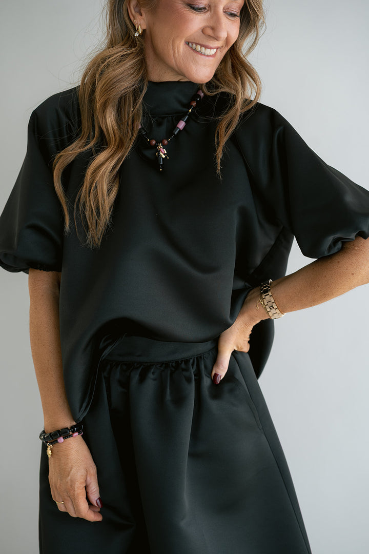 Julia Skirt Satin Black
