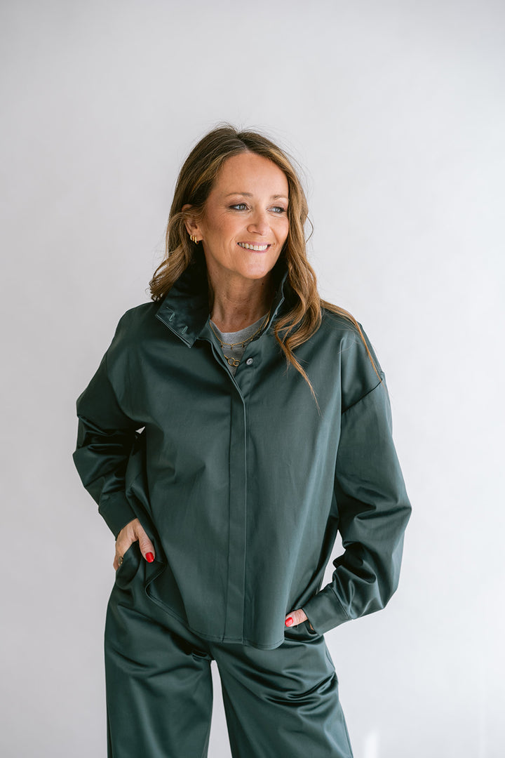 Max Blouse Satin Sage Green