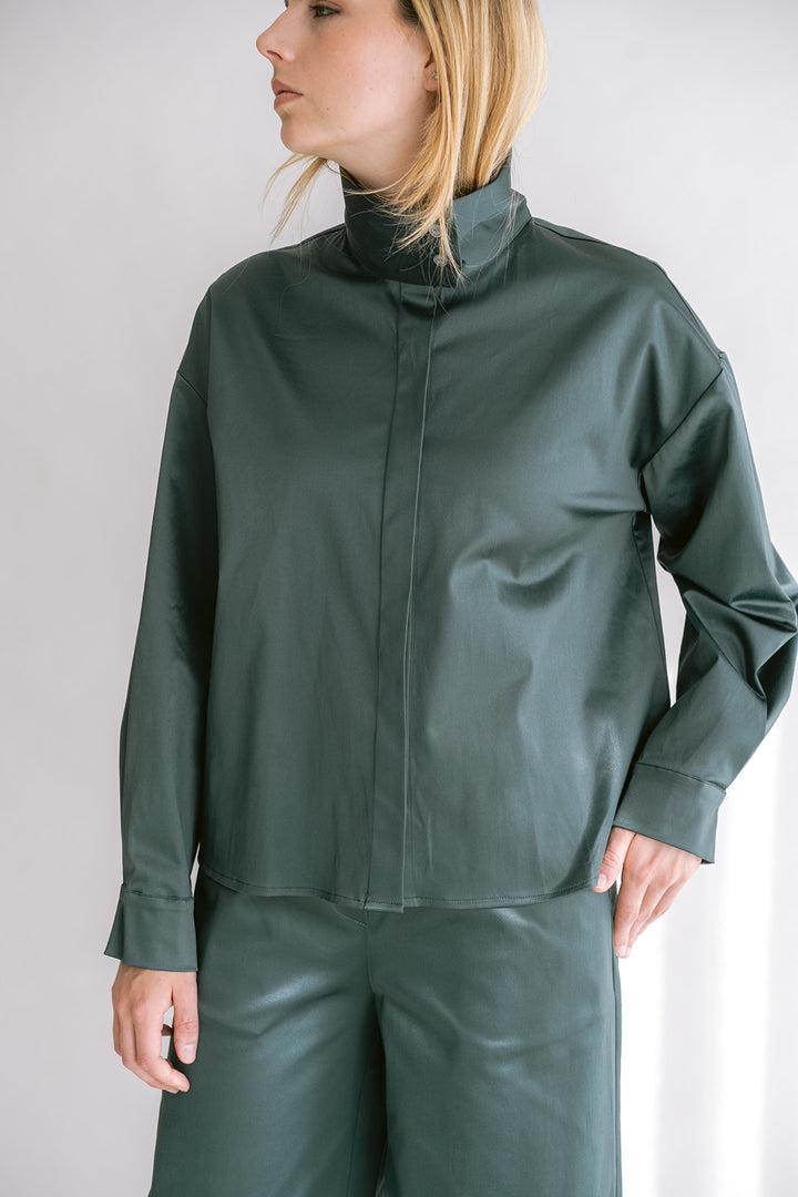 Max Blouse Satin Sage Green