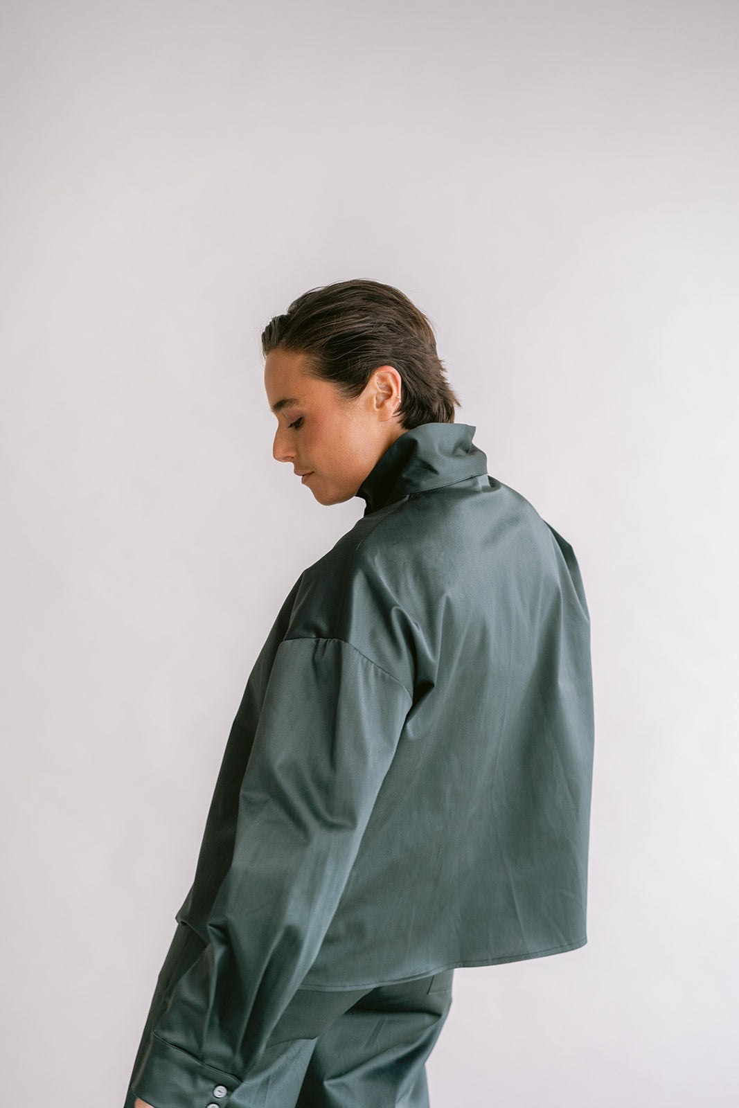 Max Blouse Satin Sage Green