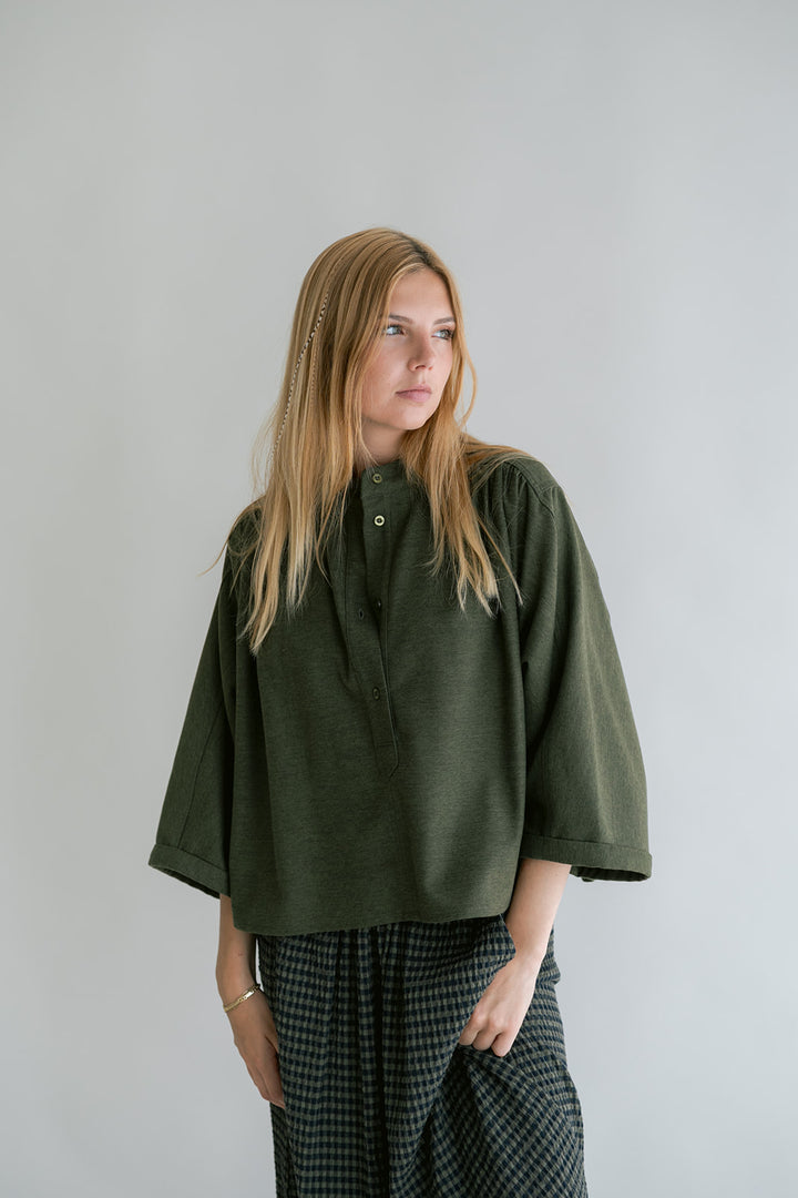 Maya Blouse Solid Green