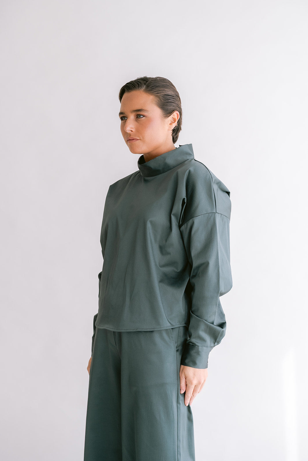 Merel Blouse Satin Sage Green