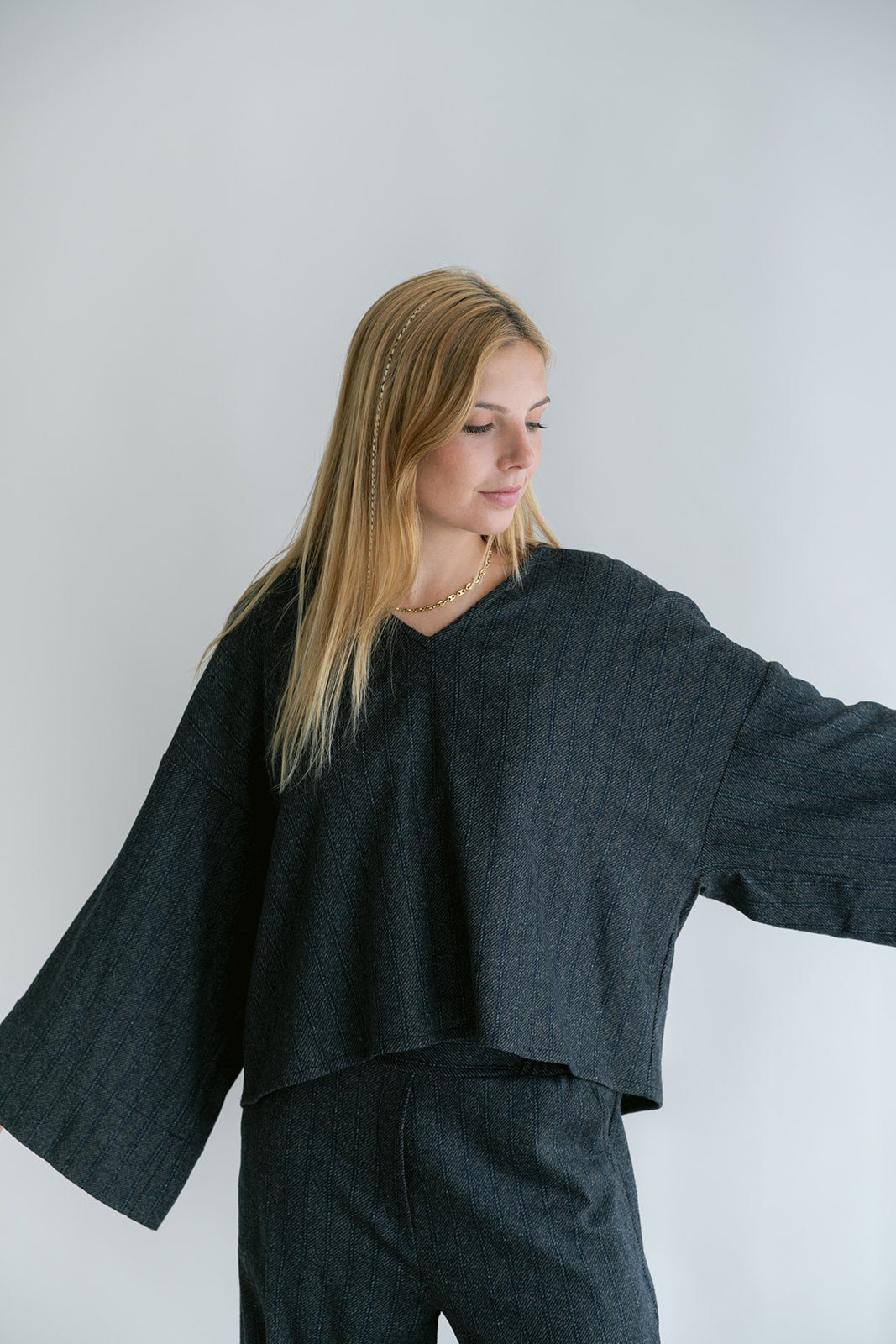 Mira Blouse Grey Cobalt Stripe