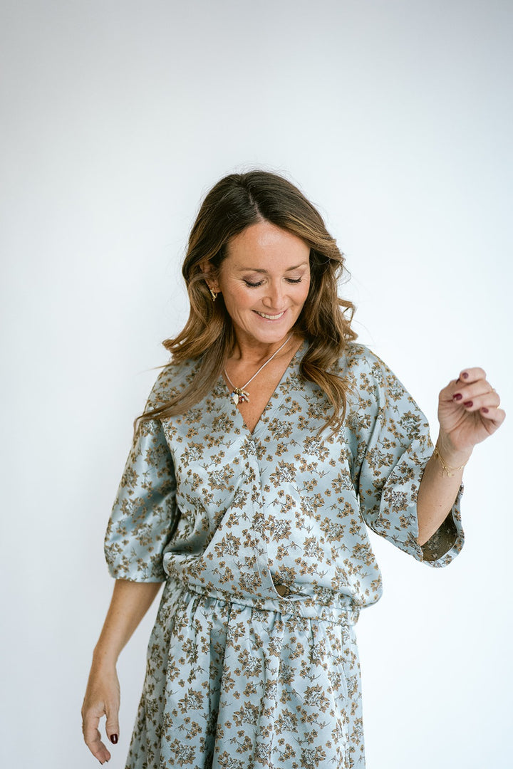 Mona Blouse Ice Blue Flower