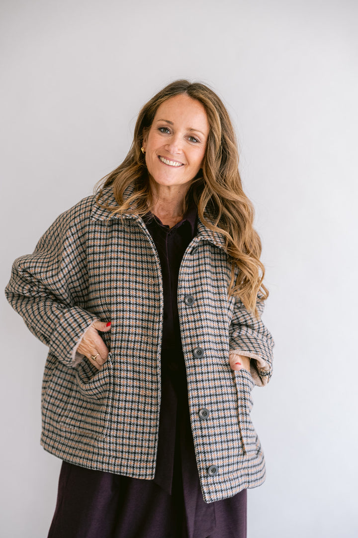 Noor Jacket Short Check