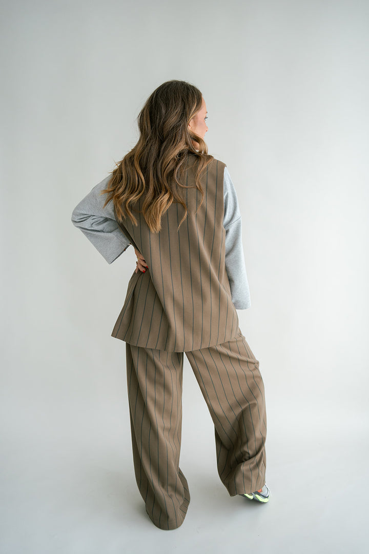 Puck Gilet Brown Green Stripe