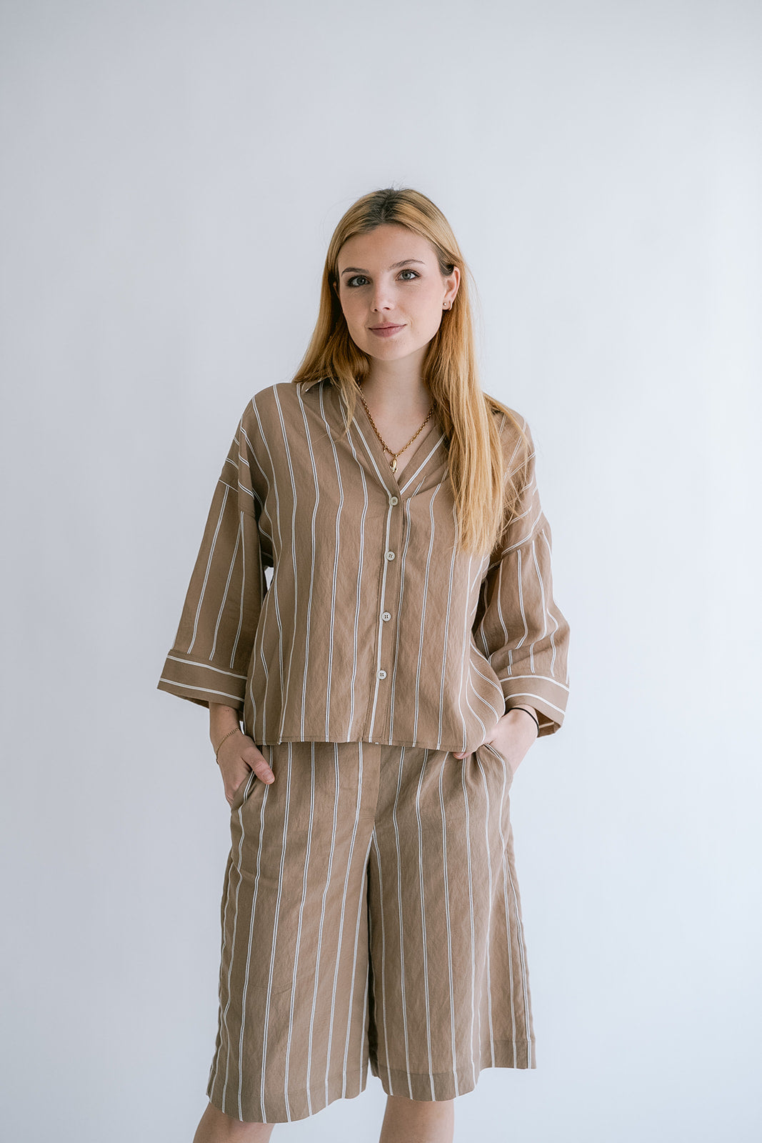 Sam Bermuda Taupe Stripe