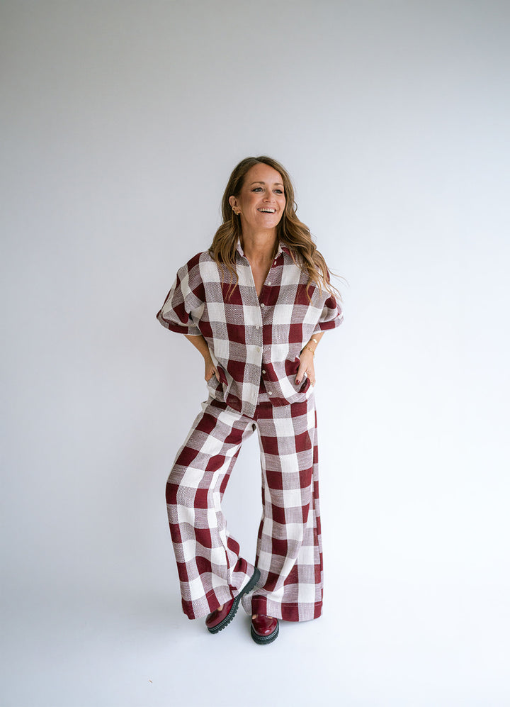 Sam Pants Burgundy Square