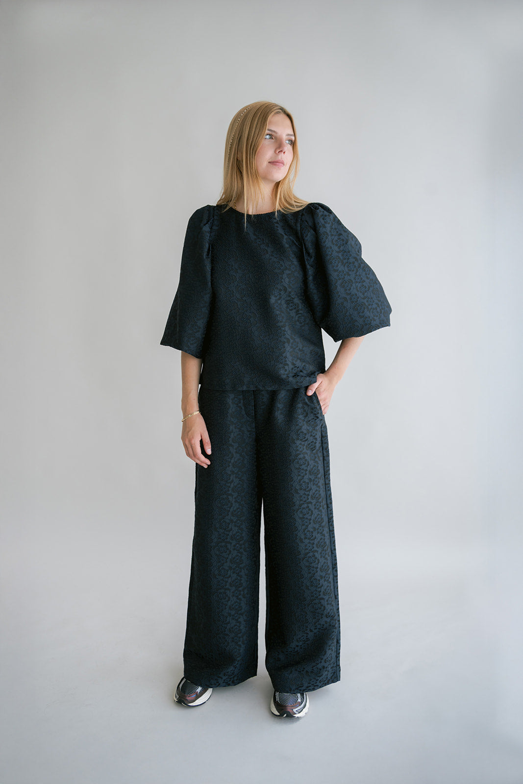 Sam Pants Navy Flower