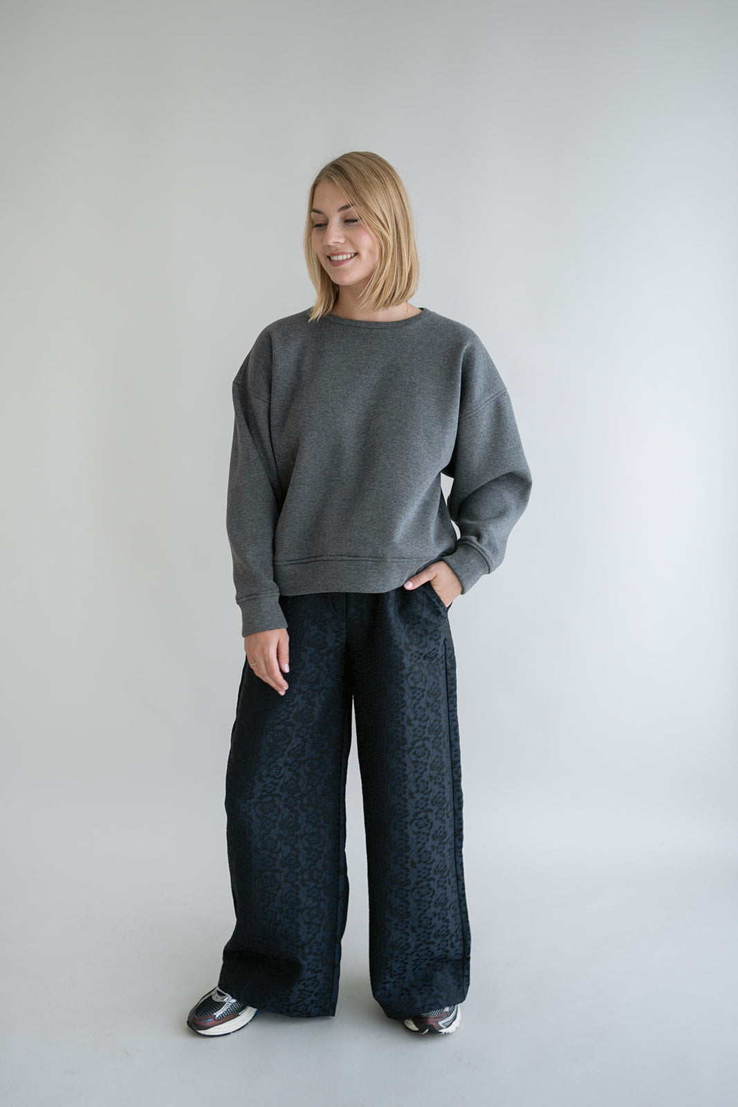 Sam Pants Navy Flower