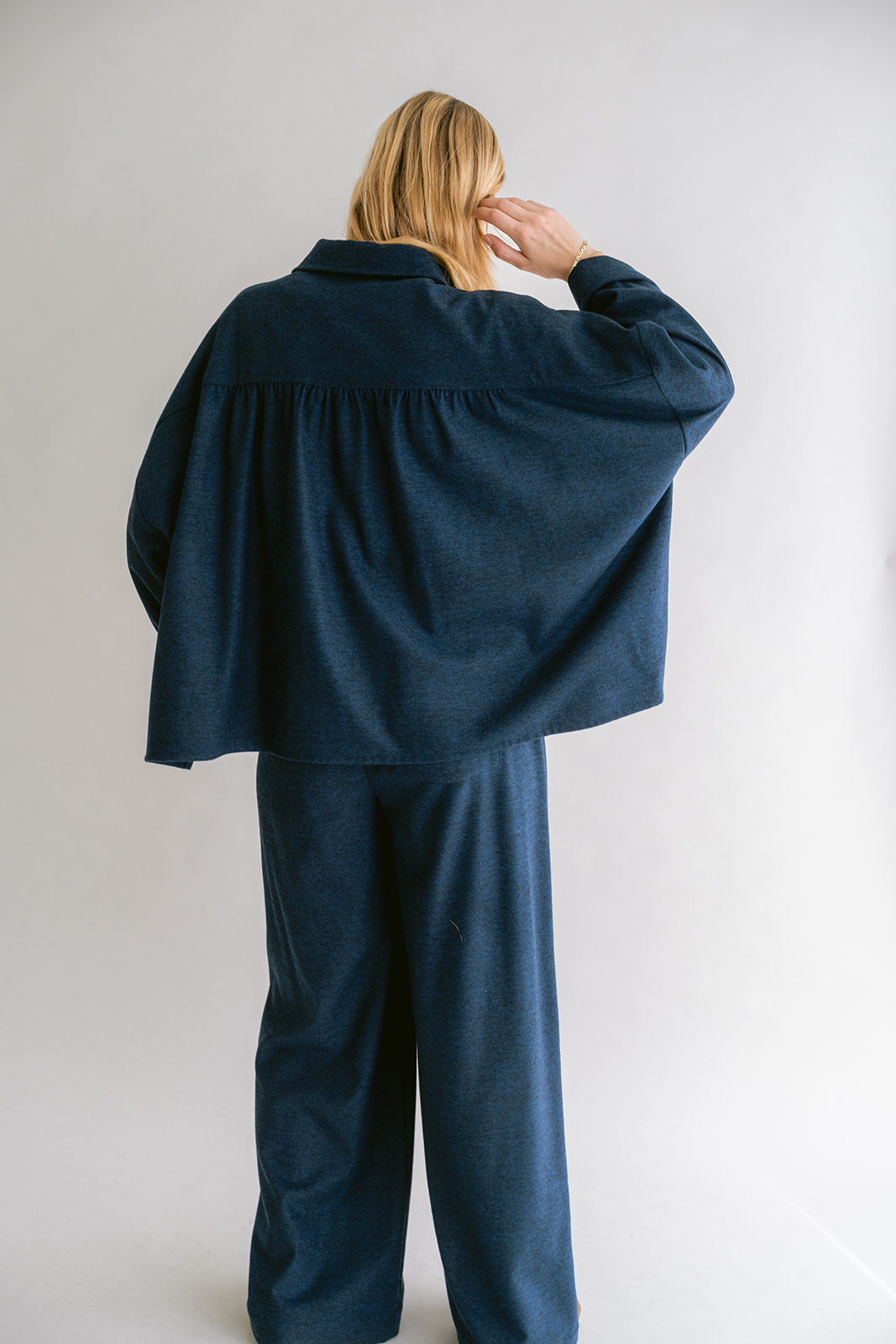 Sam Pants Solid Navy