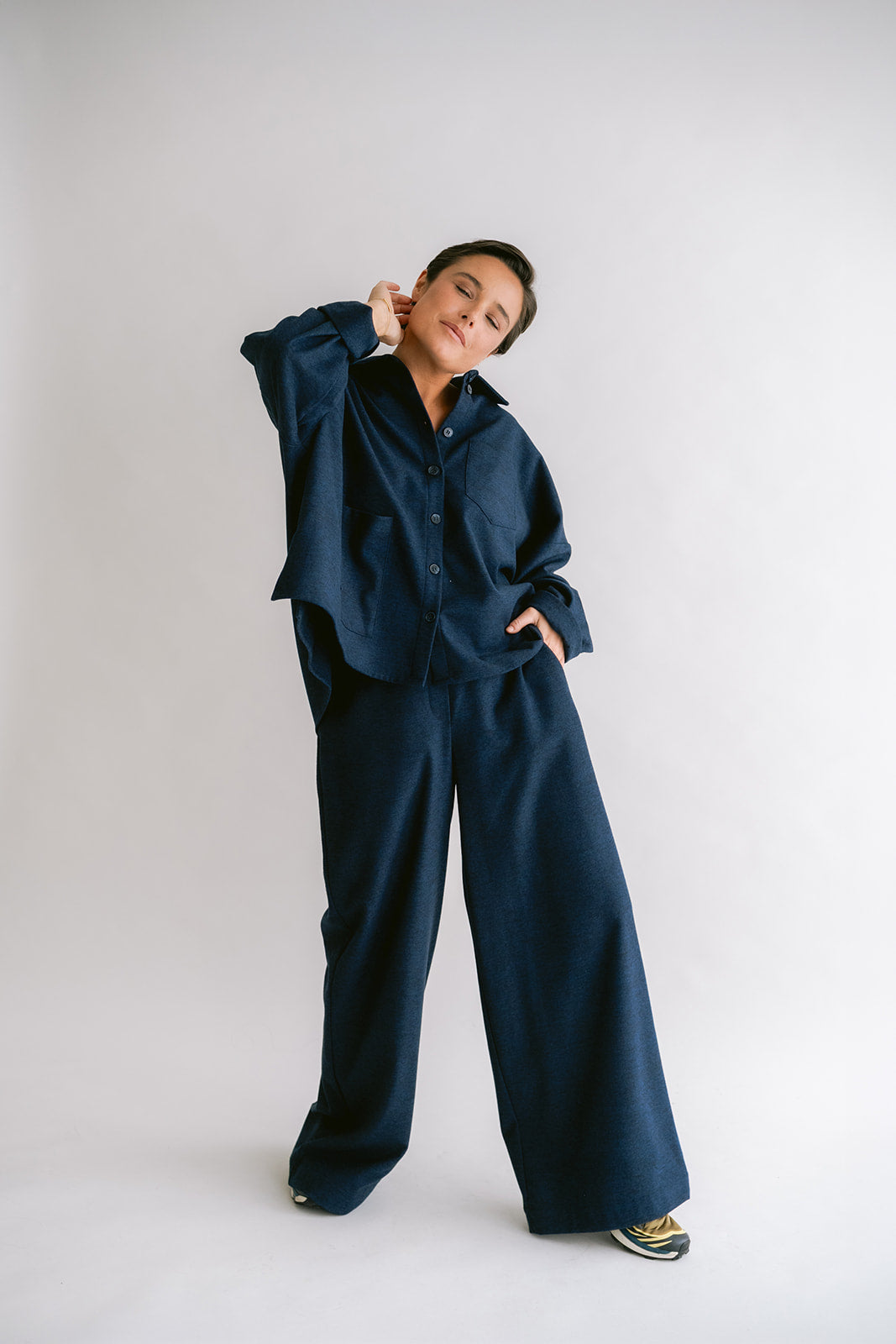 Sam Pants Solid Navy