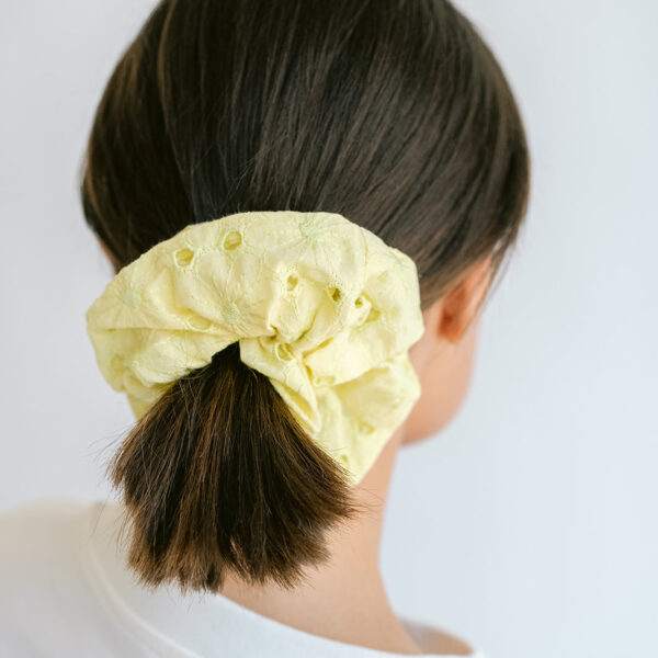 Scrunchie Sunflower Yellow